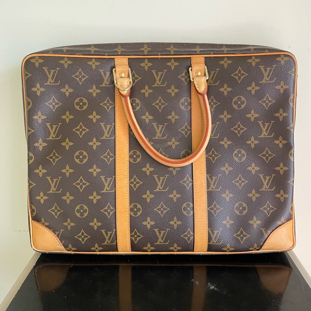 LOUIS VUITTON MONOGRAM PORTE DOCUMENTS VOYAGE BUSINESS BAG M53361